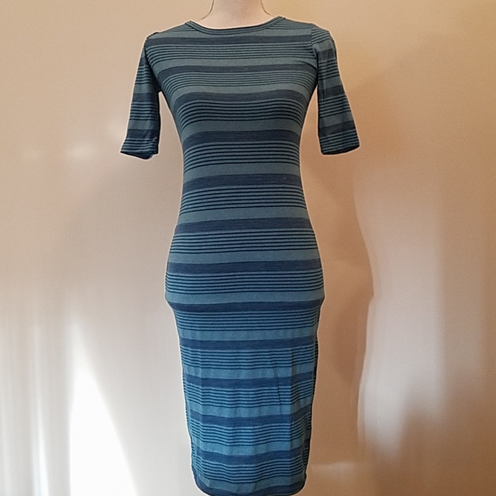 (3 For $20) NWT Lularoe Julia tshirt dress